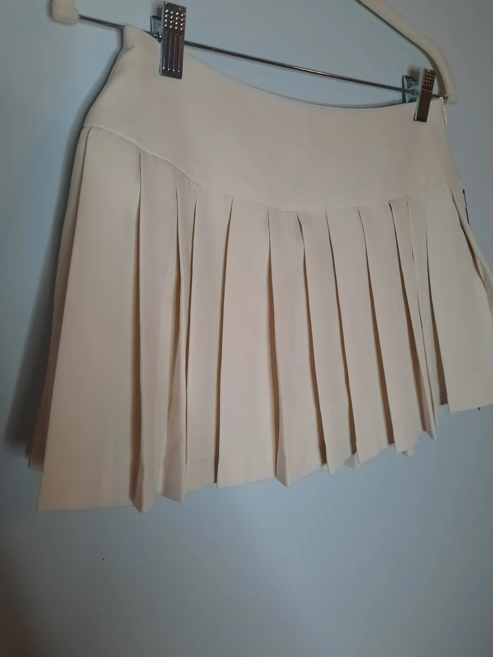 Pleated Mini Tennis Skirt Sz Small, Light Beige - Women's, Flowy, Flirty, Preppy - Picture 3 of 6